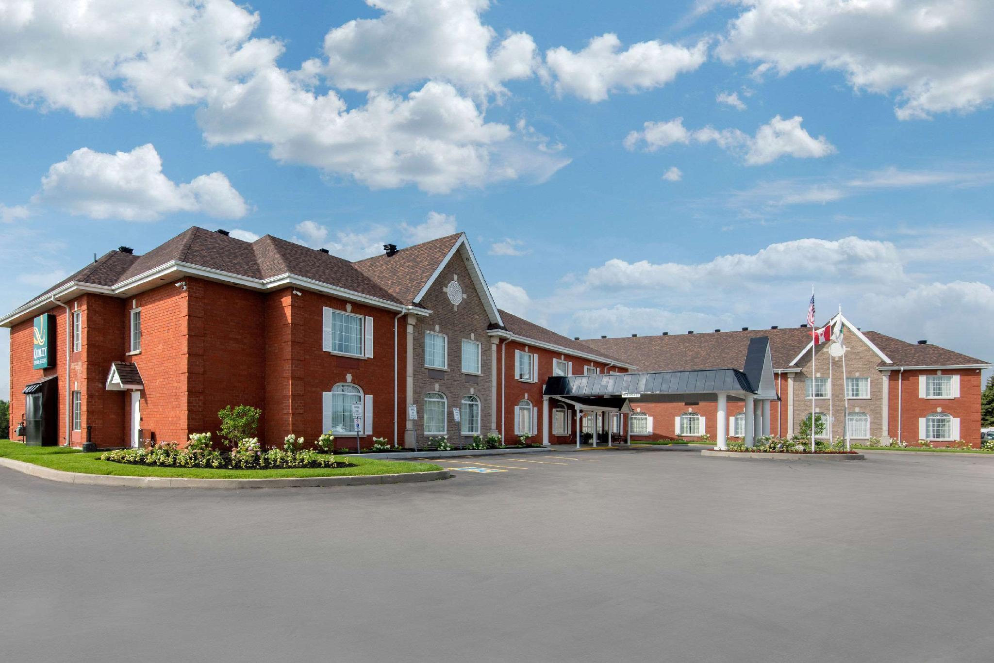 Quality Inn & Suites Oakville Ngoại thất bức ảnh