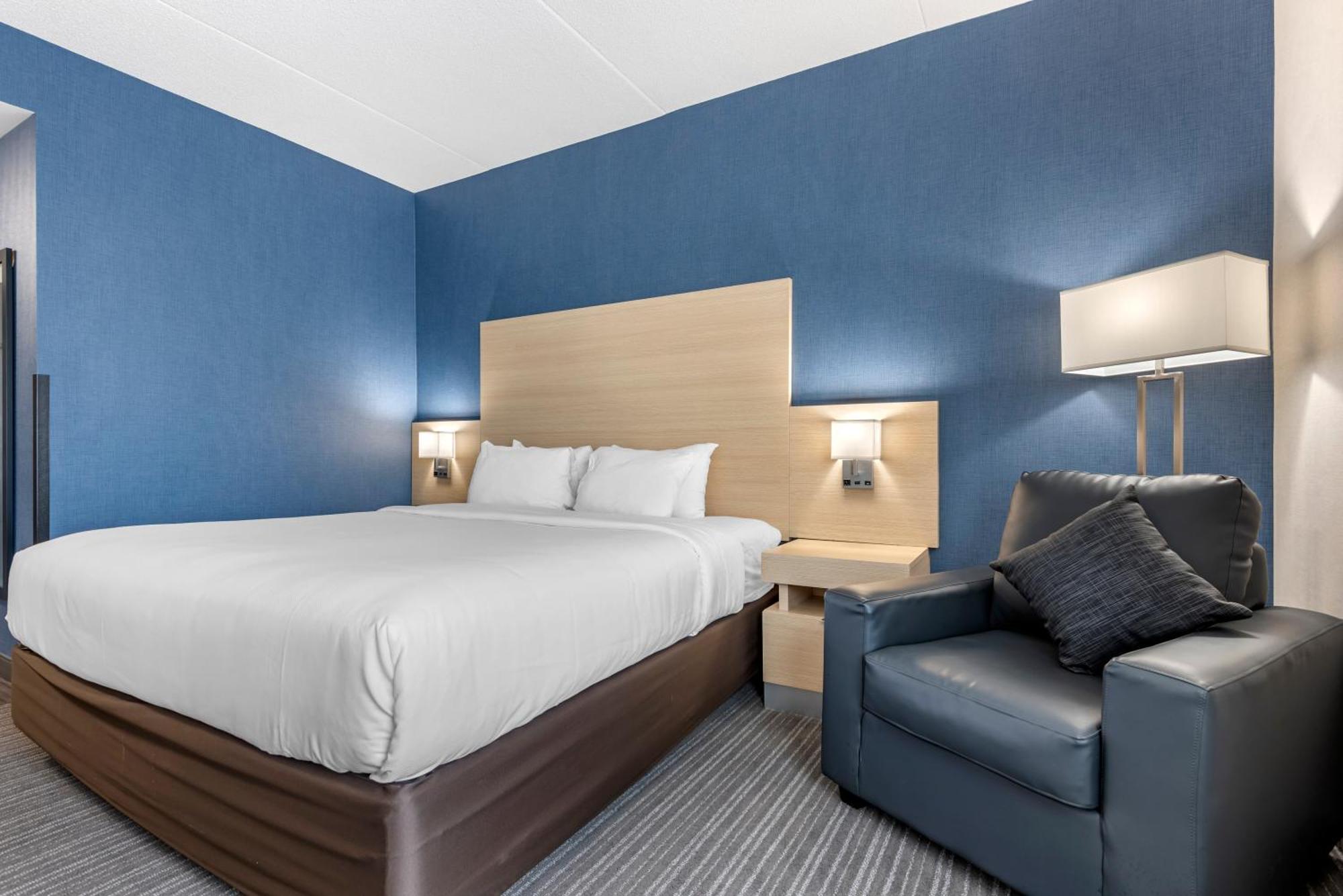 Quality Inn & Suites Oakville Phòng bức ảnh