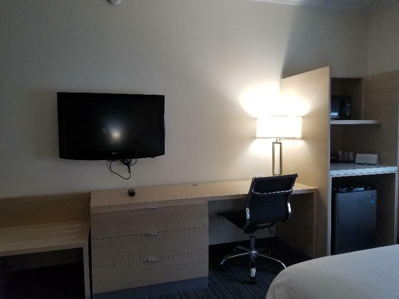 Quality Inn & Suites Oakville Ngoại thất bức ảnh